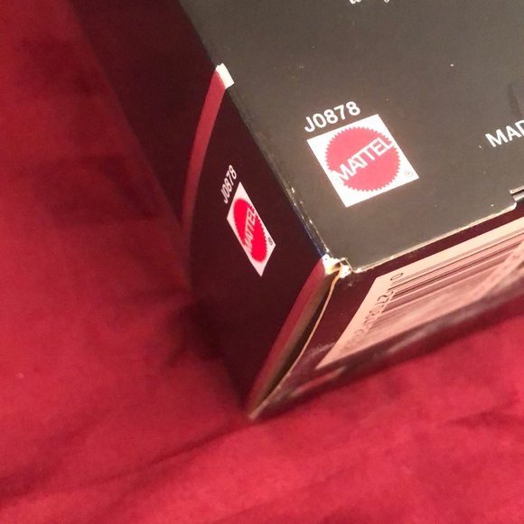 Lucy Gets in Pictures Barbie - Picture 11 of 11